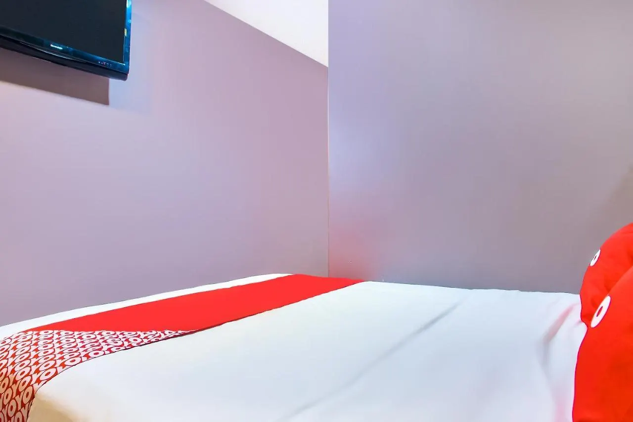 Oyo 89688 Alor Street Hotel Kuala Lumpur 2*,