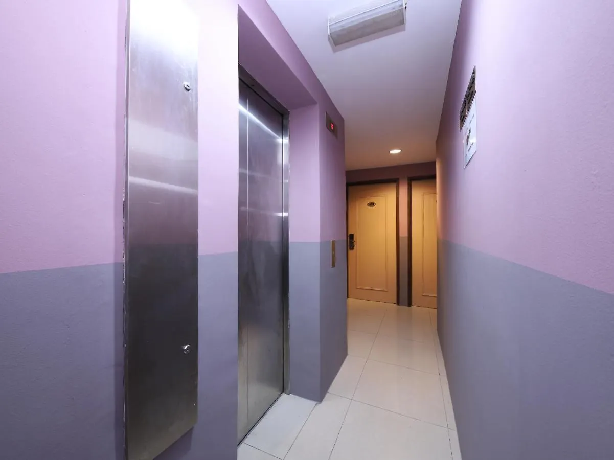 OYO 89688 Alor Street Hotel Kuala Lumpur 2*,  Maleisië